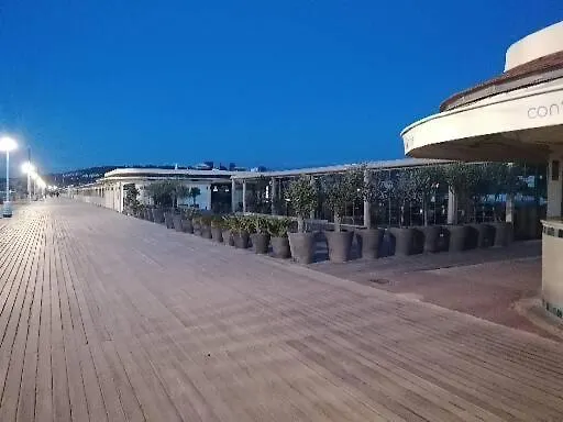 50 M2 Vue * ヴィレ・シュル・メール